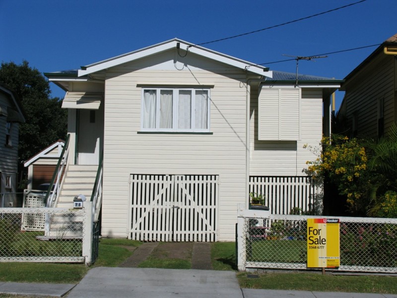 74 Clara Street, Wynnum QLD 4178