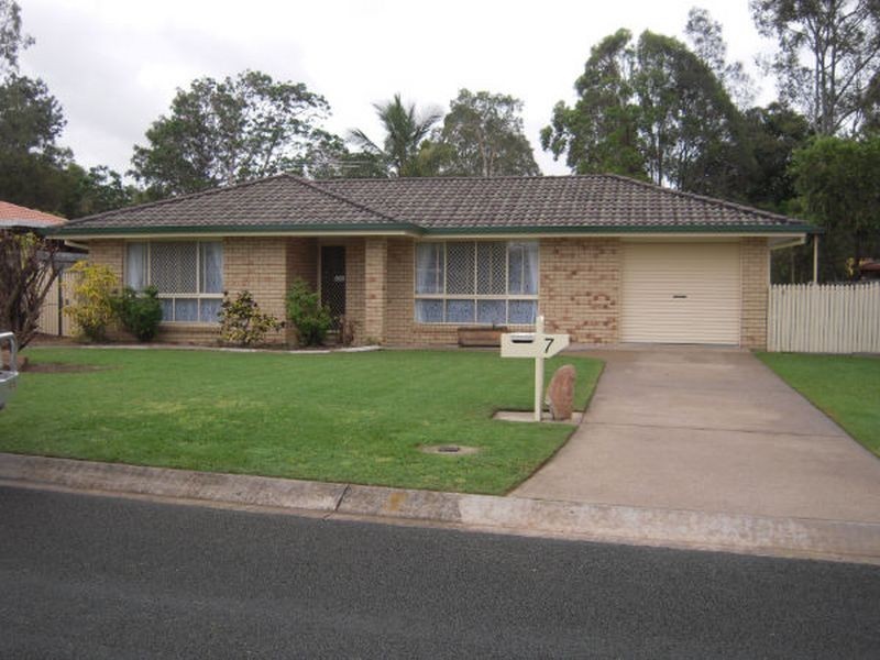 7 Grandis Crescent, Victoria Point QLD 4165