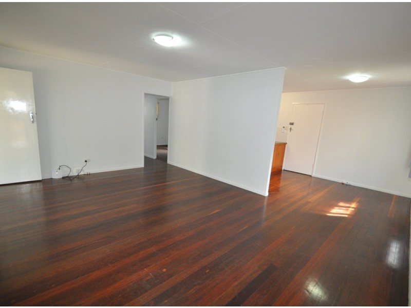 10 Cabanda Street, Wynnum West QLD 4178