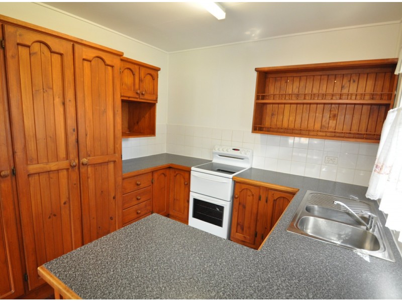 10 Cabanda Street, Wynnum West QLD 4178