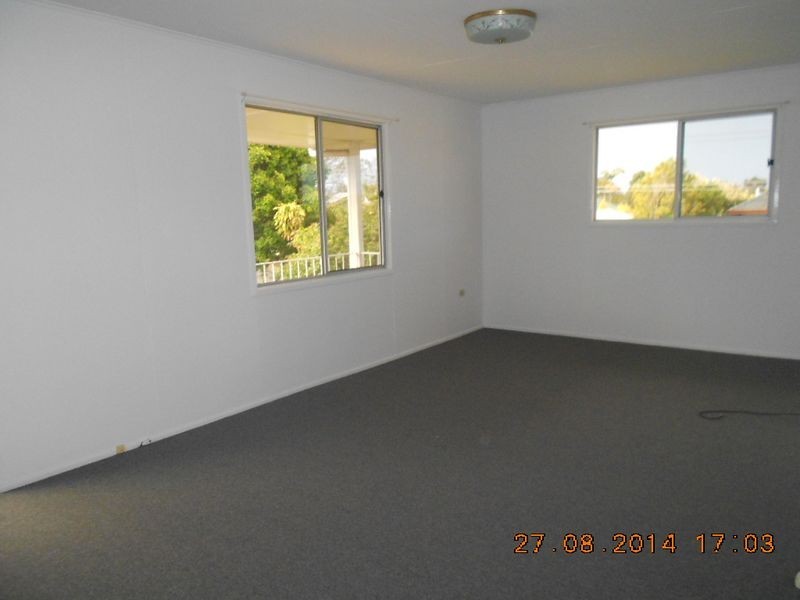 10 Bushing Street, Wynnum West QLD 4178