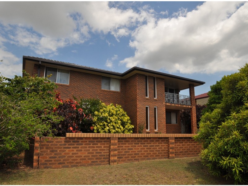 43 Brockworth Street, Wynnum West QLD 4178