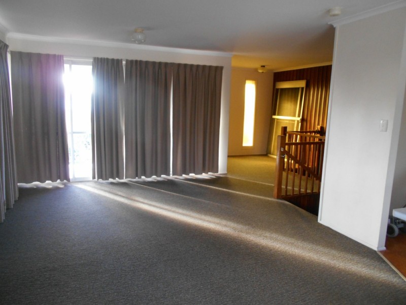 43 Brockworth Street, Wynnum West QLD 4178