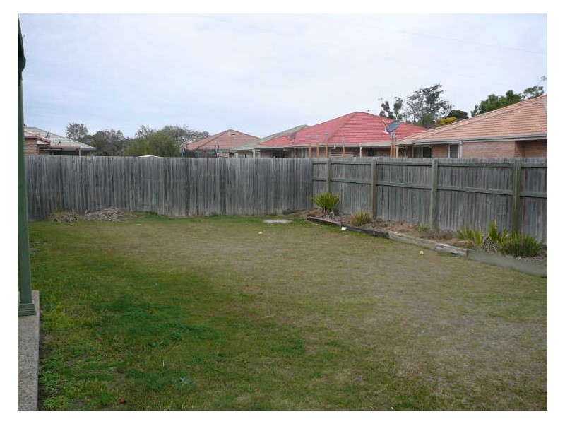 9 Virginia Place, Wynnum West QLD 4178