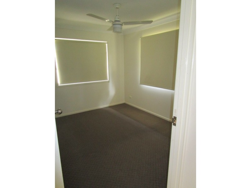 7 Emmett Street, Wynnum West QLD 4178
