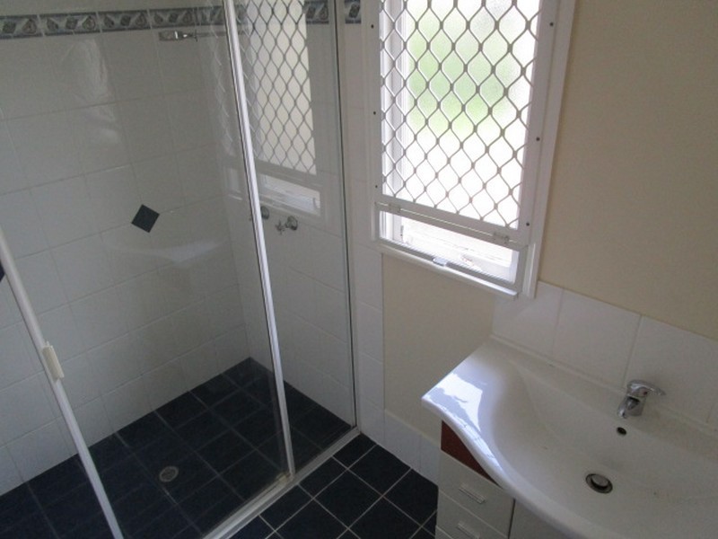 81 Haylock Street, Wynnum QLD 4178