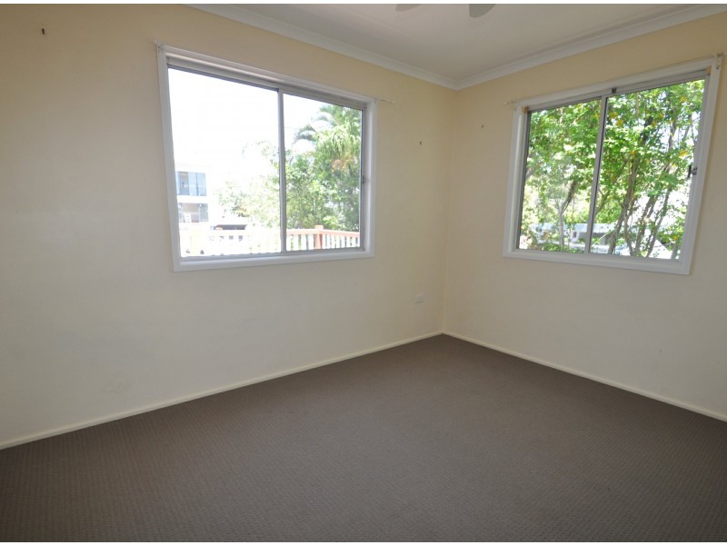 35 Villiers Street, Lota QLD 4179