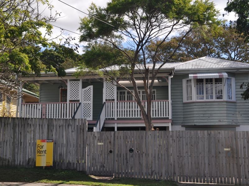 45 Curtis Street, Manly QLD 4179