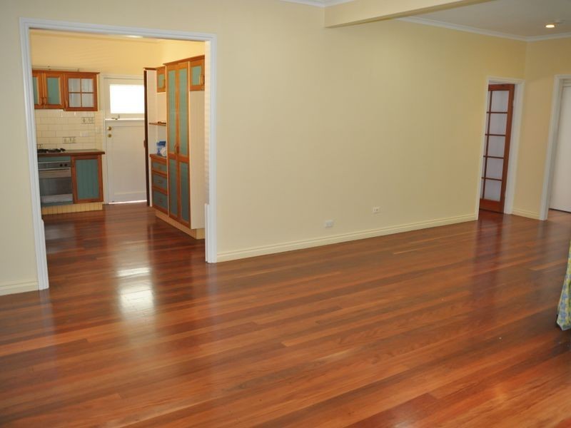 45 Curtis Street, Manly QLD 4179