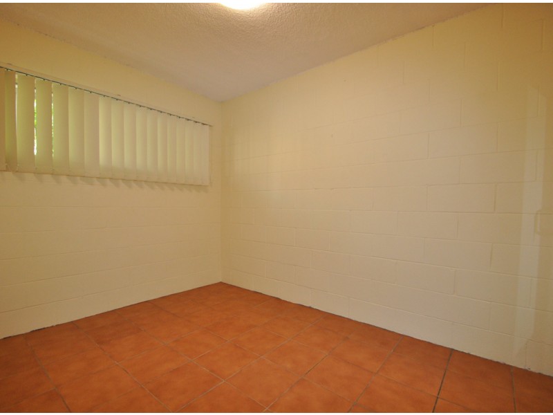 2/9 St Catherines Tce, Wynnum QLD 4178