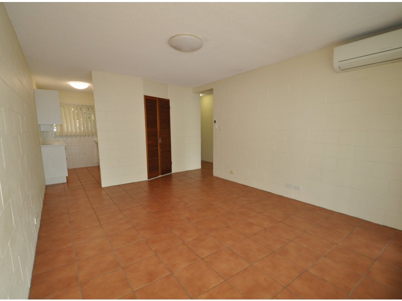 2/9 St Catherines Tce, Wynnum QLD 4178