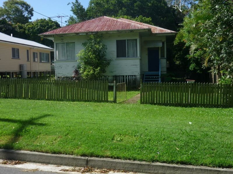 3 Warra Street, Wynnum QLD 4178