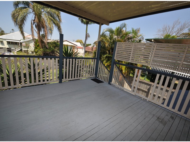 22 Agnes St, Wynnum QLD 4178