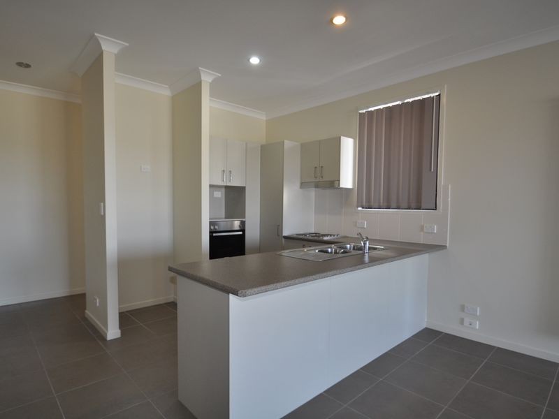 2/58 Manly Road, Manly West QLD 4179