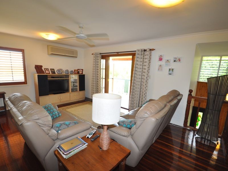 6 Yaringa St, Manly West QLD 4179
