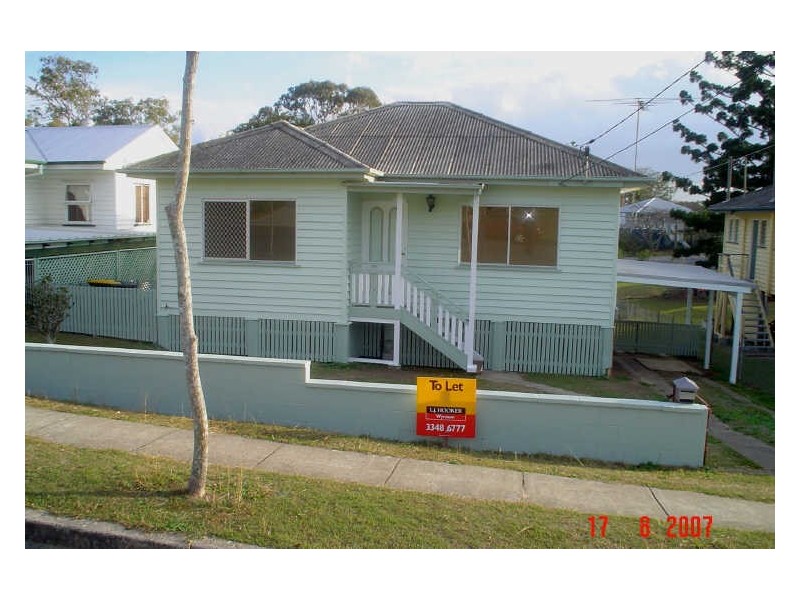 5 Macdonald Street, Lota QLD 4179