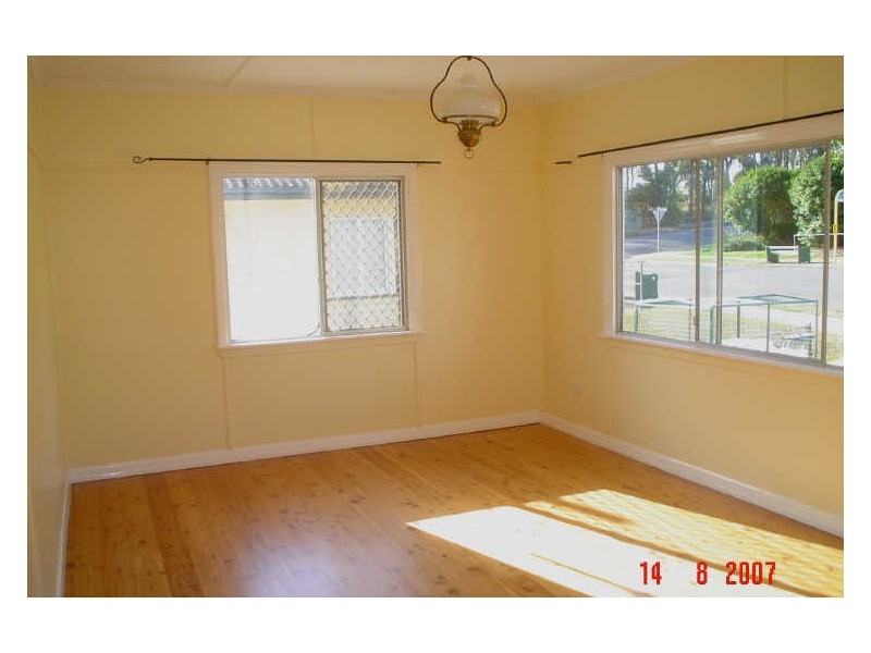 5 Macdonald Street, Lota QLD 4179