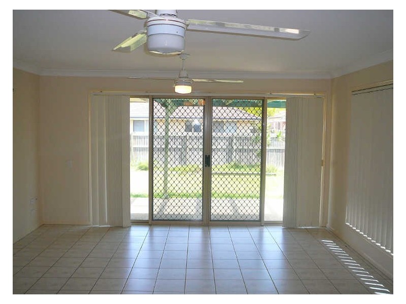 9 Virginia Place, Wynnum West QLD 4178