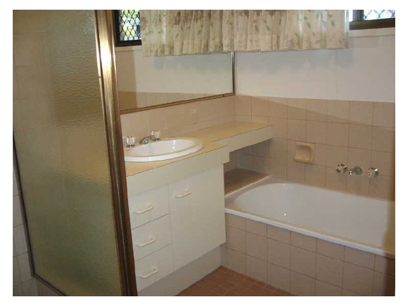 34 Robtrish Street, Manly West QLD 4179