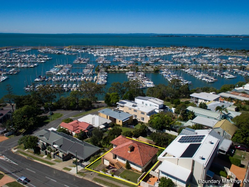 12 Kooralgin Street, Manly QLD 4179