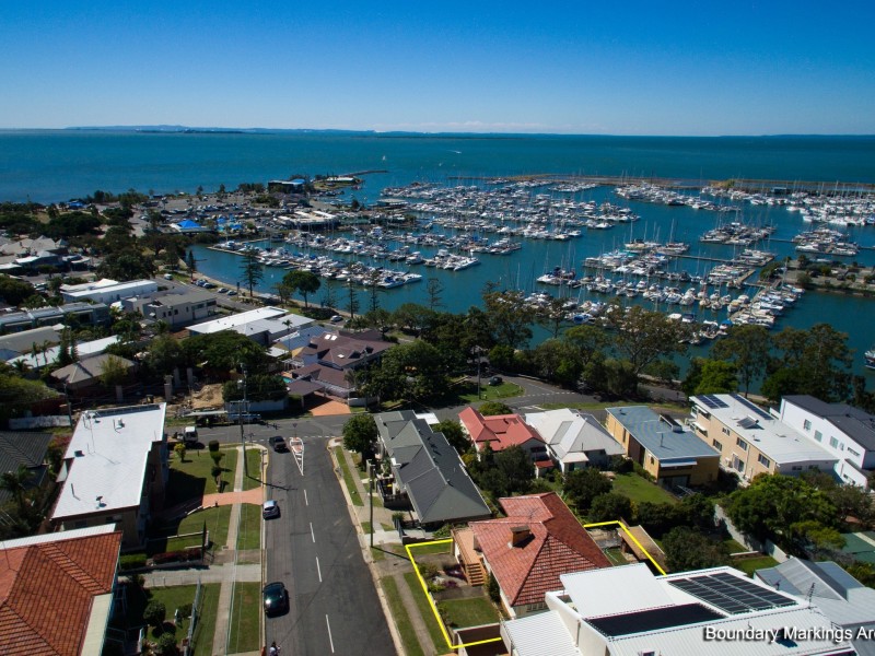 12 Kooralgin Street, Manly QLD 4179