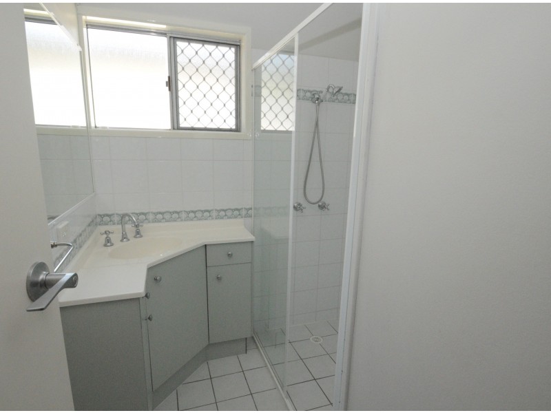 69 Mountjoy Terrace, Wynnum QLD 4178