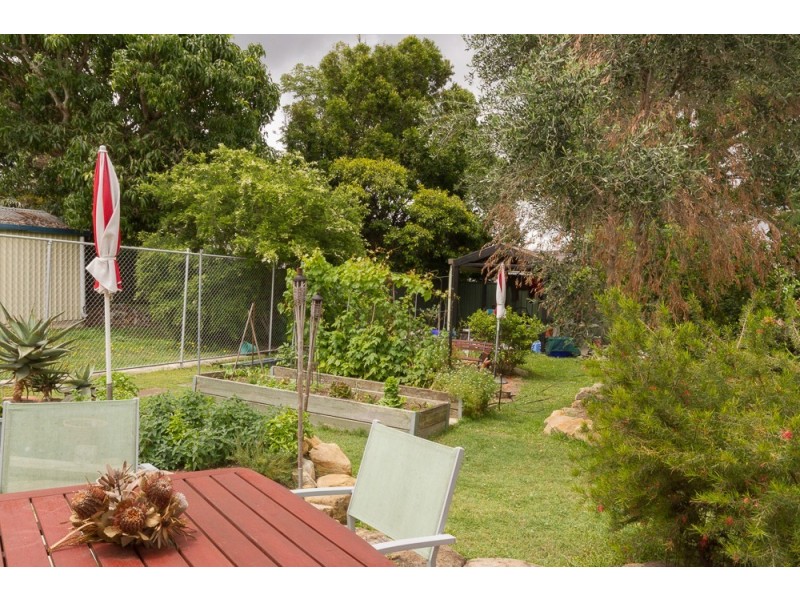 69 Mountjoy Terrace, Wynnum QLD 4178