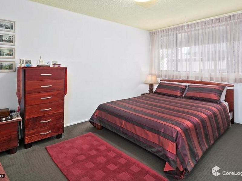 2/88 Akonna Street, Wynnum QLD 4178