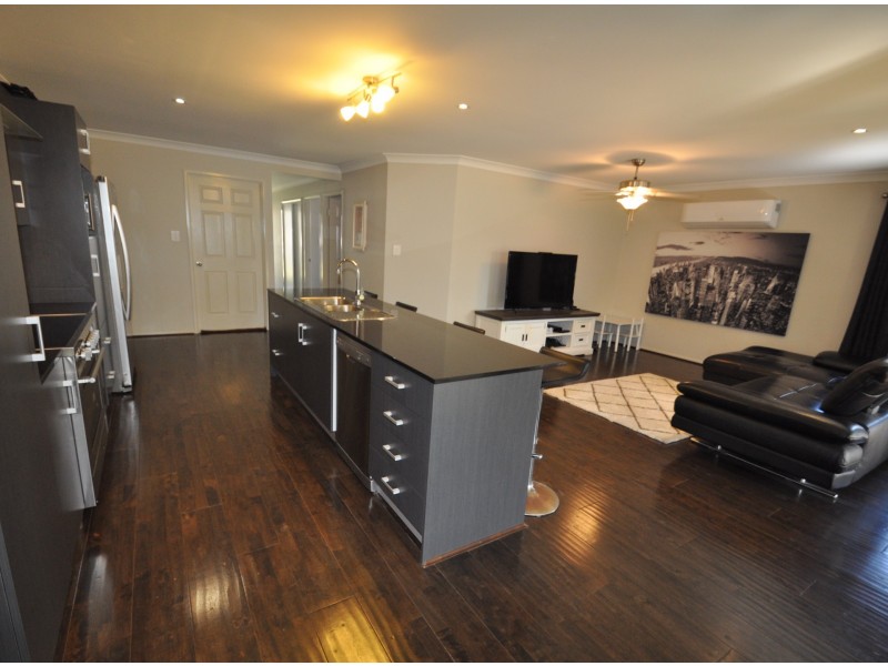 32 Stanley Terrace, Wynnum QLD 4178