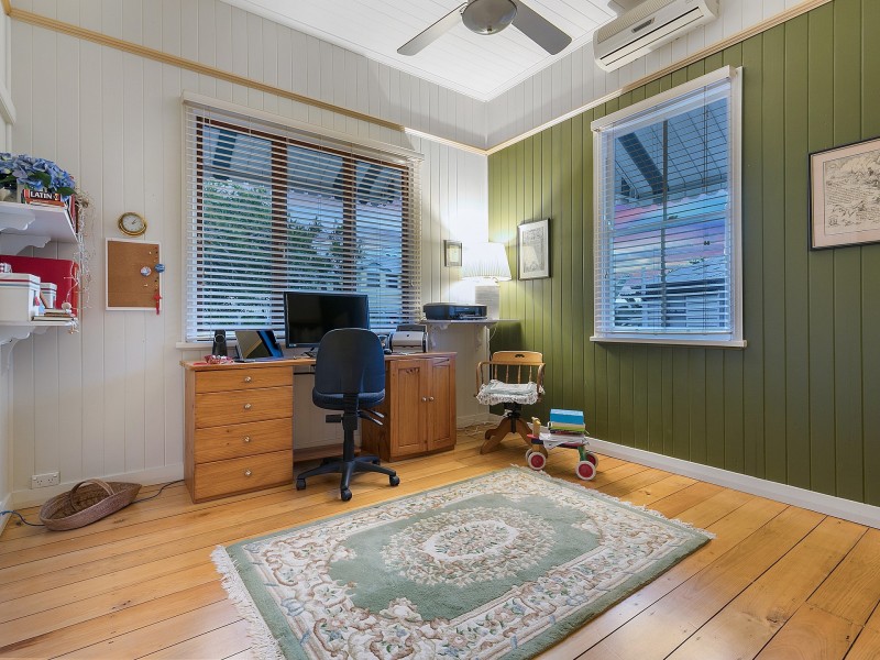 6 Melville Terrace, Wynnum QLD 4178