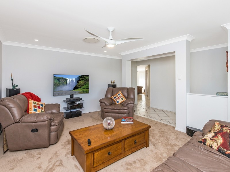 121 Talwong Street, Manly West QLD 4179