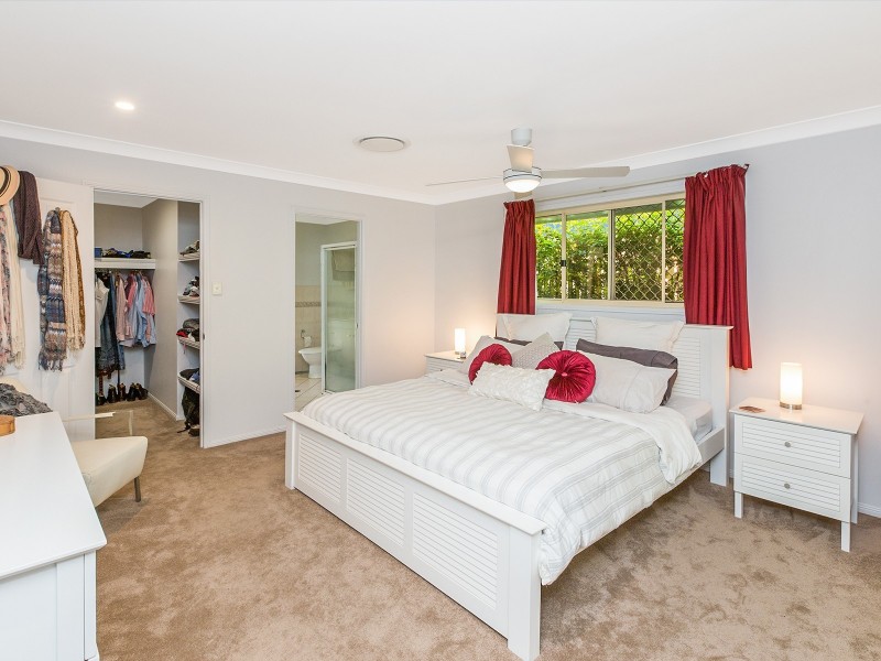 121 Talwong Street, Manly West QLD 4179