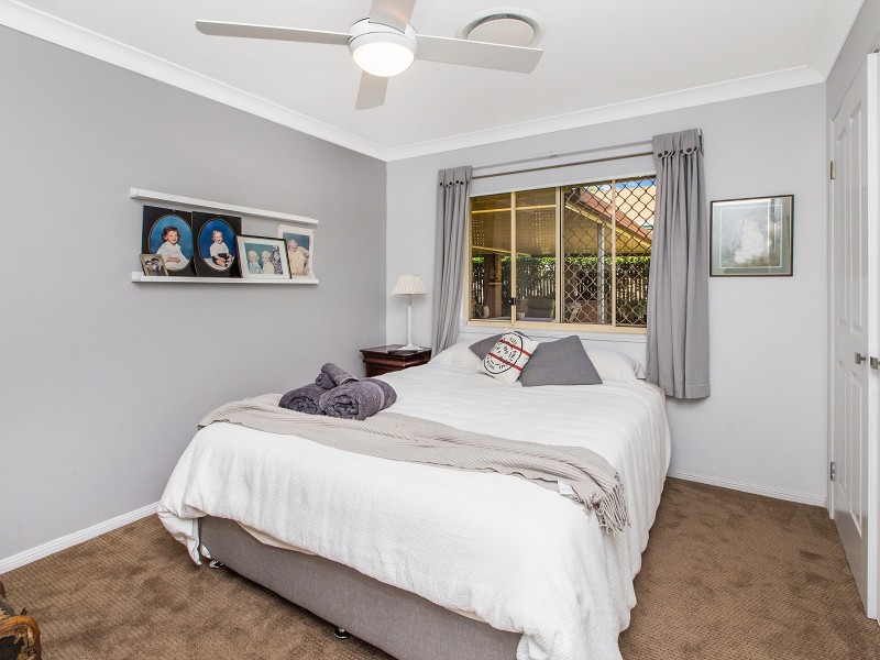 121 Talwong Street, Manly West QLD 4179