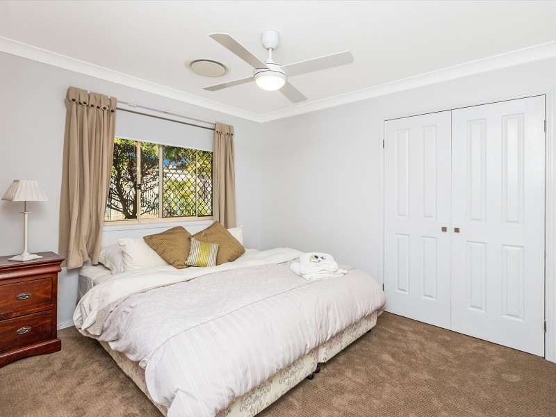 121 Talwong Street, Manly West QLD 4179