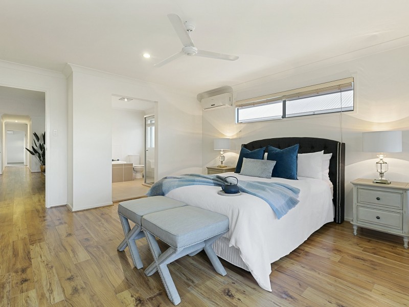 21 Cedar Street, Wynnum QLD 4178