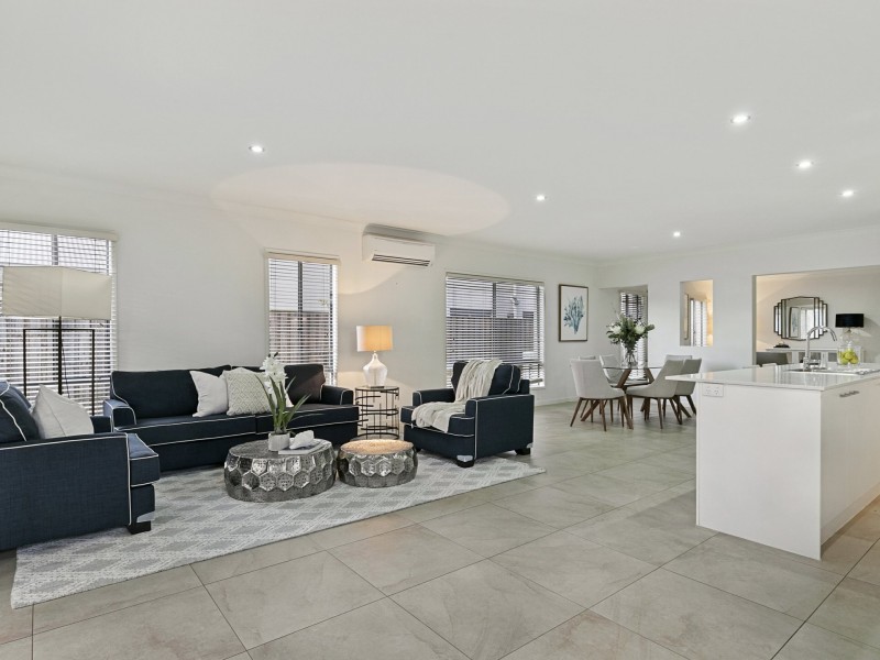 21 Cedar Street, Wynnum QLD 4178