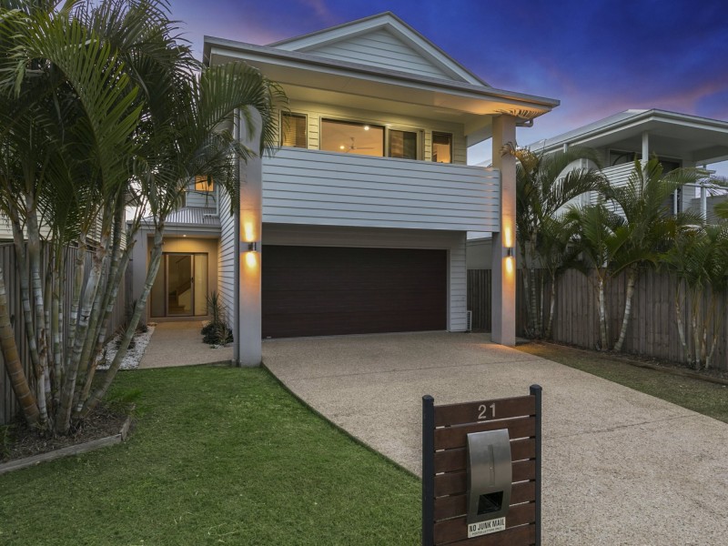 21 Cedar Street, Wynnum QLD 4178