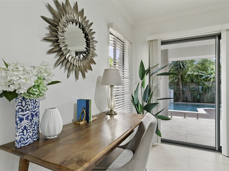 21 Cedar Street, Wynnum QLD 4178