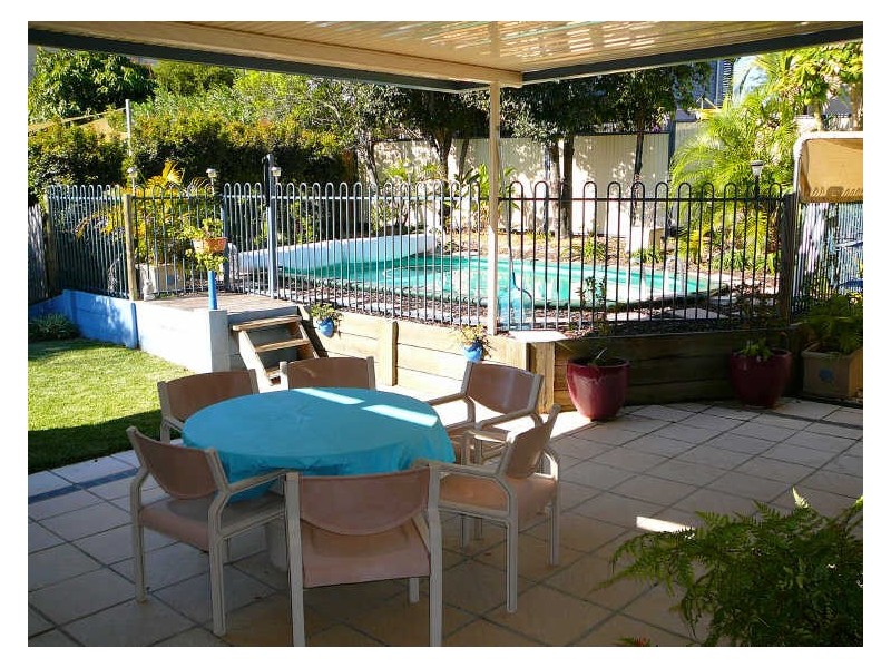 3 Hydrus Place, Wynnum QLD 4178