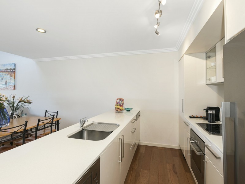 4/170 Kingsley Terrace, Manly QLD 4179