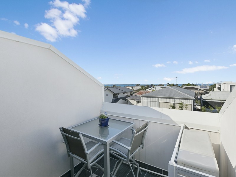 4/170 Kingsley Terrace, Manly QLD 4179