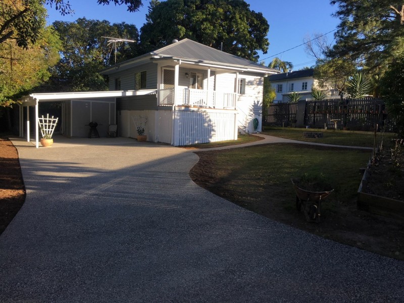 173 Whites Road, Lota QLD 4179