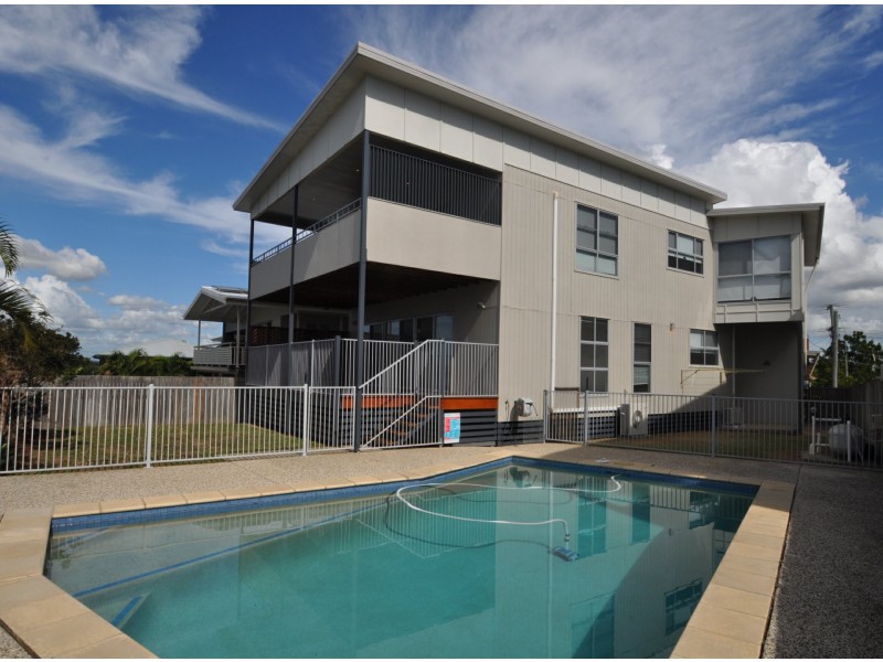 12 MacDonald St, Lota QLD 4179