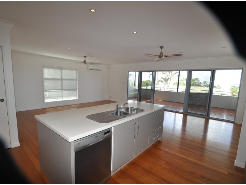 12 MacDonald St, Lota QLD 4179