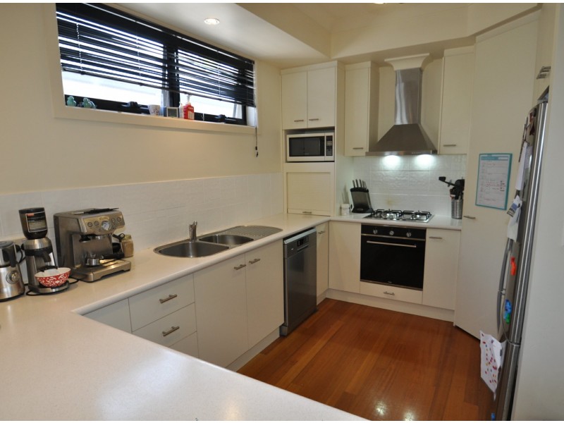 34 Chestnut Street, Wynnum QLD 4178