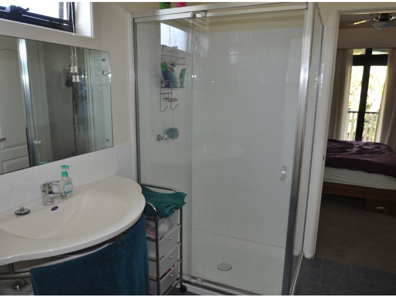 34 Chestnut Street, Wynnum QLD 4178