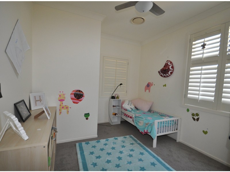 34 Chestnut Street, Wynnum QLD 4178