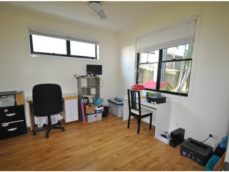 34 Chestnut Street, Wynnum QLD 4178