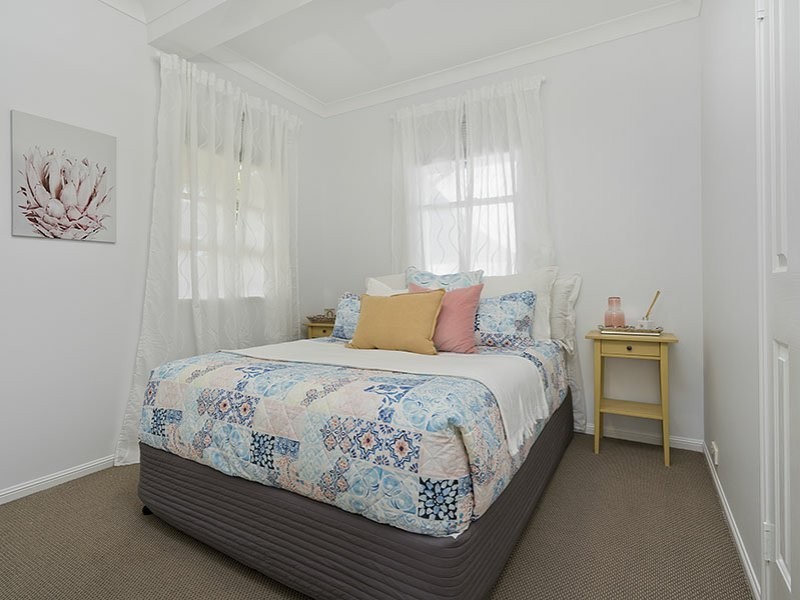 139 Mountjoy Terrace, Manly QLD 4179