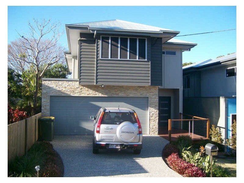 22 Montrose Parade, Wynnum West QLD 4178